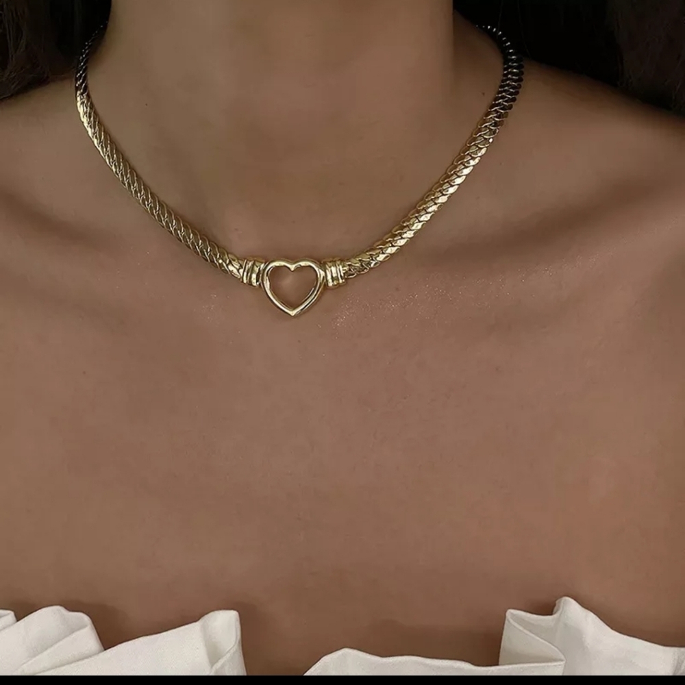 Gold Heart Choker Necklace - Picture 8 of 8